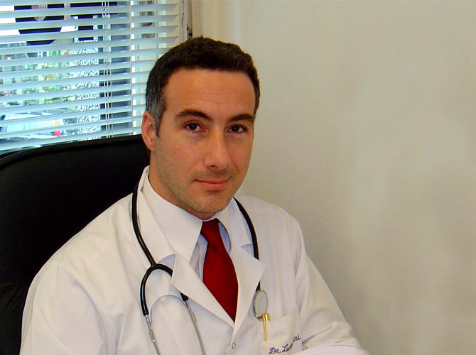 Dr. Juri, Luciano
